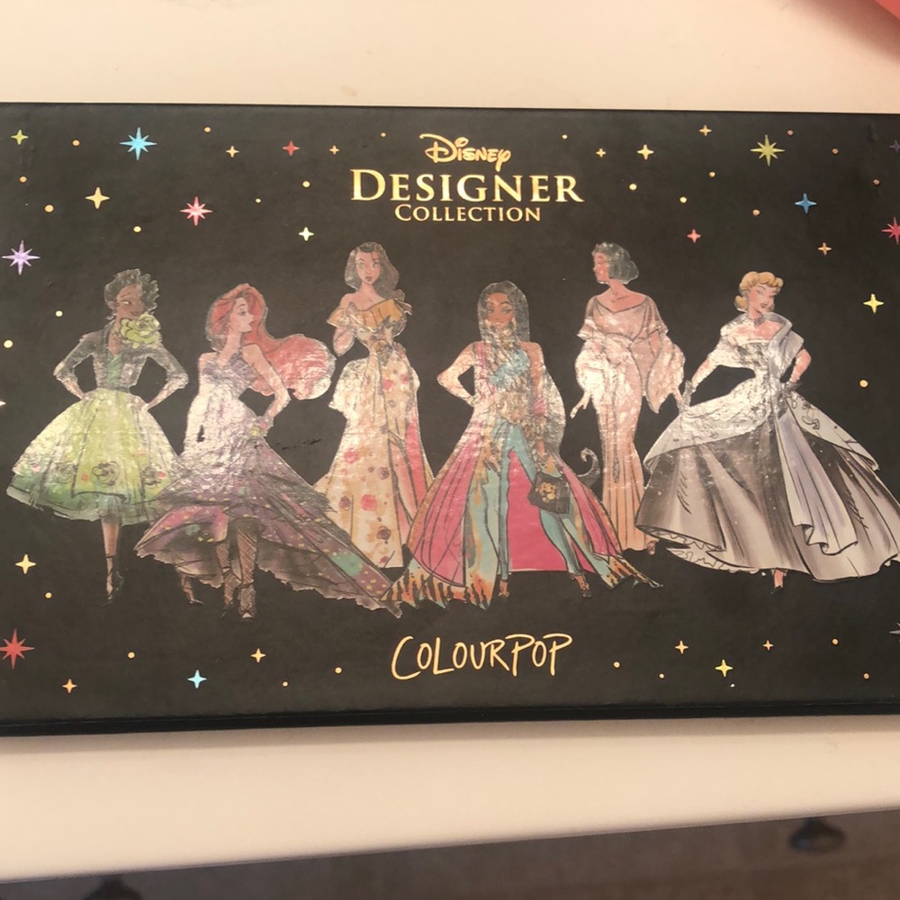 Colourpop eye shadow palette